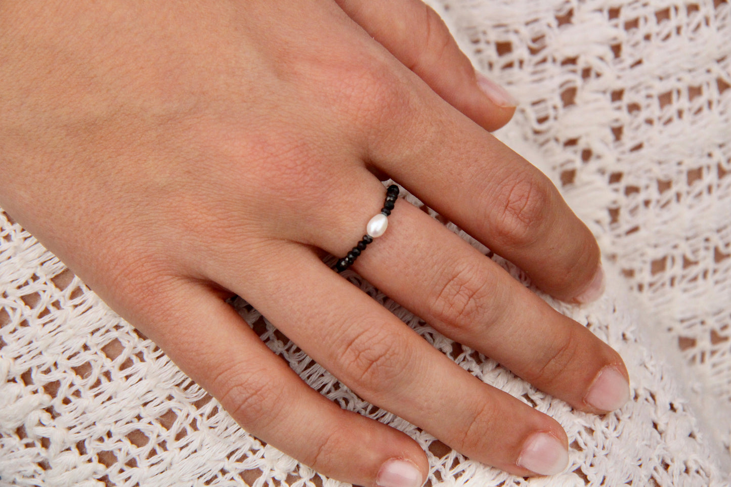 Elegant black ring 